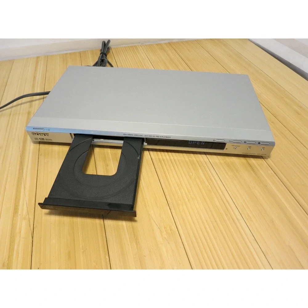 Sony DVP-NS50P DVD - CD Player With OEM Remote - Manual & RCA Cables‎
